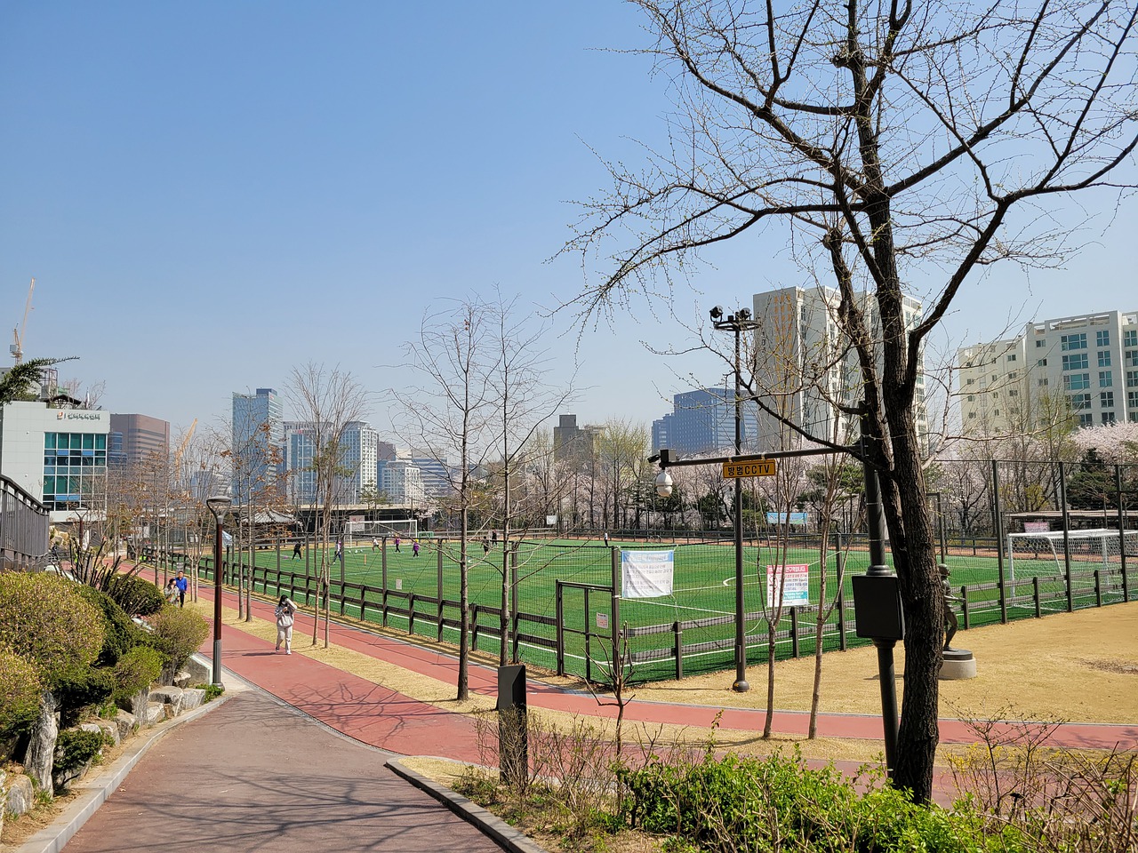 这笔潜在的 这笔潜在的